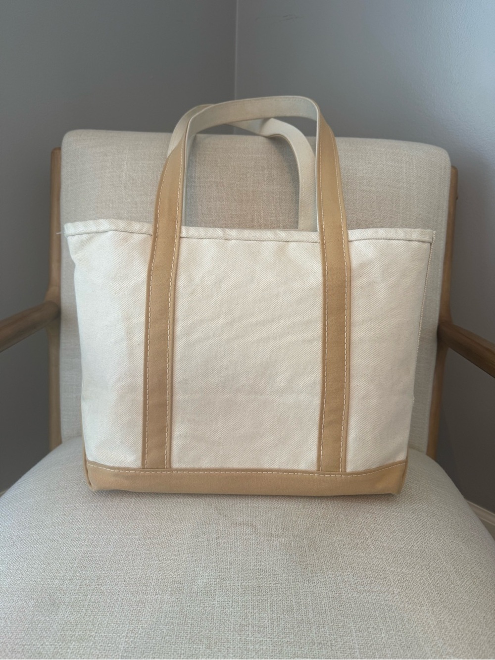 L.L. Bean Boat and Tote - Picture 7 of 11